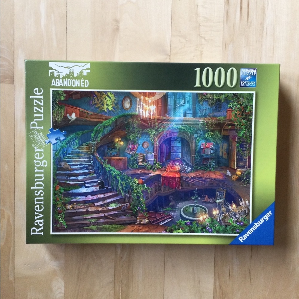Ravensburger Abandoned Series: Hotel Vacancy 1000 Pieces